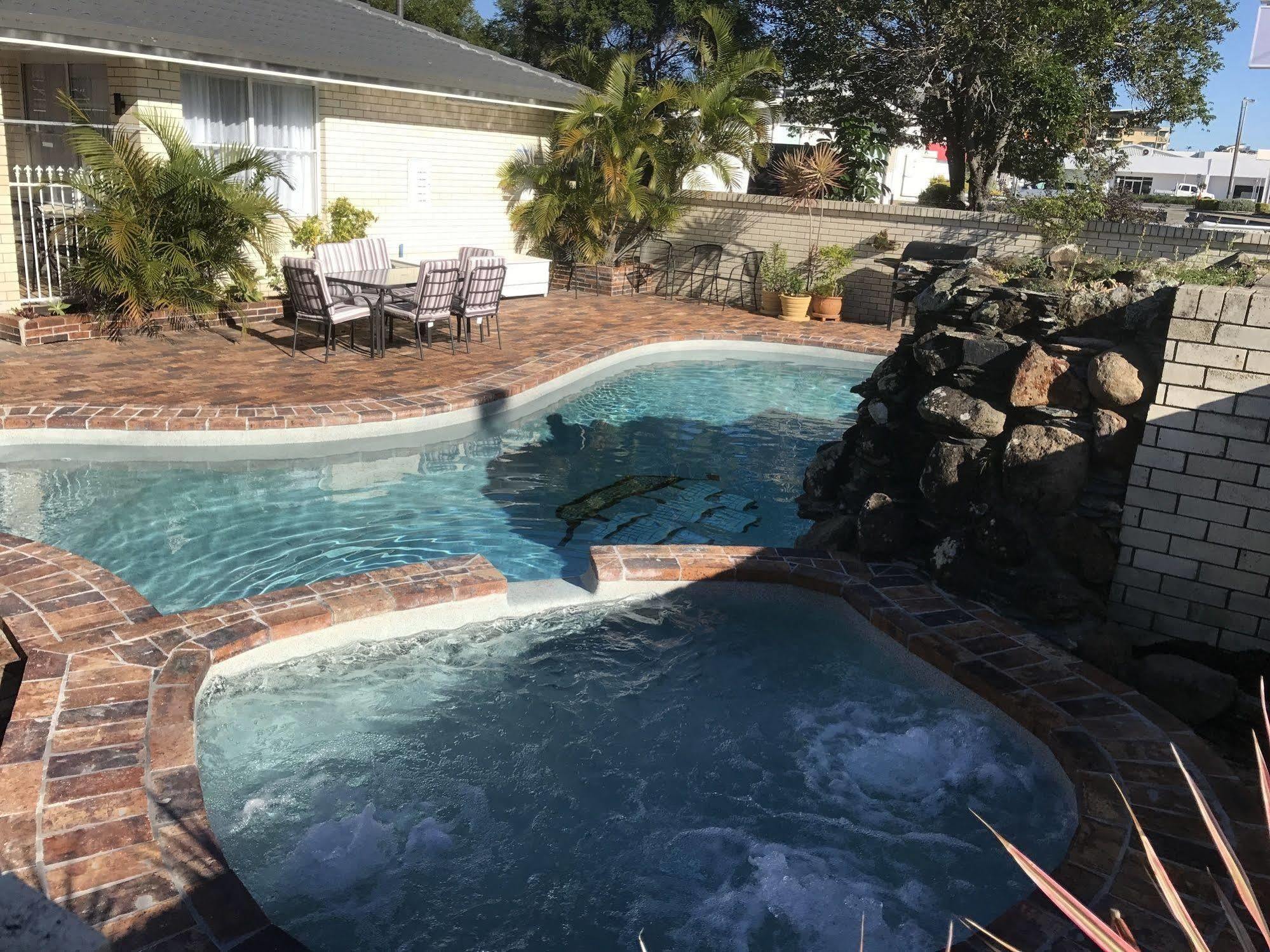 Cooks Endeavour Motor Inn Tweed Heads Exterior foto